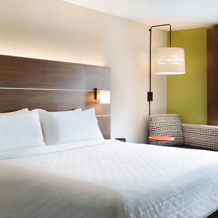 Holiday Inn Express & Suites - Middletown By Ihg Eksteriør bilde