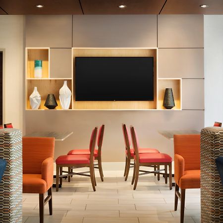Holiday Inn Express & Suites - Middletown By Ihg Eksteriør bilde